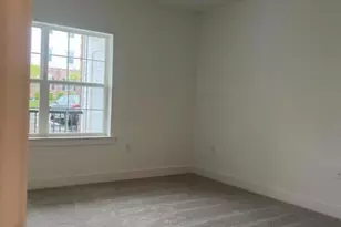 1015 Vanderbergh Blvd, Monroe Township, NJ 08831 - Photo 7