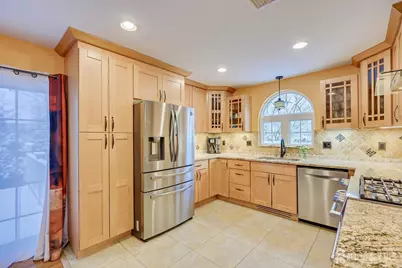 108 Elizabethtown Court, South Plainfield, NJ 07080 - Photo 15