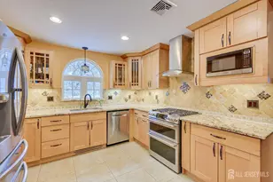 108 Elizabethtown Ct, South Plainfield, NJ 07080 - Photo 13