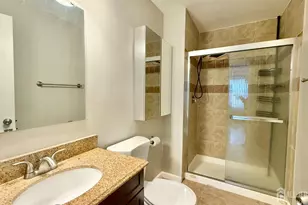 304 Bromley Pl, East Brunswick Township, NJ 08816 - Photo 7