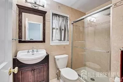 3993 Park Avenue, Edison, NJ 08820 - Photo 17