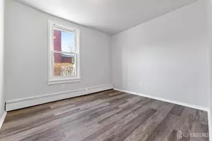 74 Albert St, Woodbridge Township, NJ 07095 - Photo 17