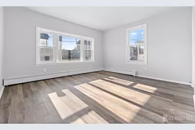 74 Albert Street, Woodbridge Township, NJ 07095 - Photo 19