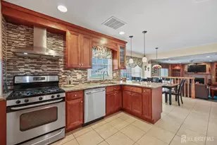 23 Sherwood Rd, Sayreville, NJ 08859 - Photo 23