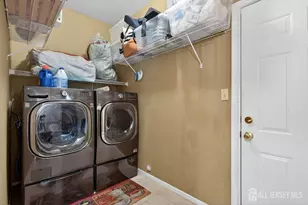 100 Ashford Dr, Plainsboro Township, NJ 08536 - Photo 15