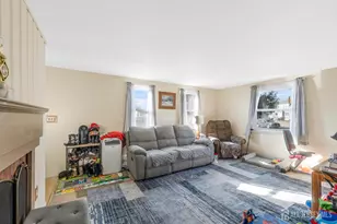 101 Lorraine Ave, Middlesex, NJ 08846 - Photo 5