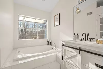 64 Coriander Drive, South Brunswick Township, NJ 08540 - Photo 19