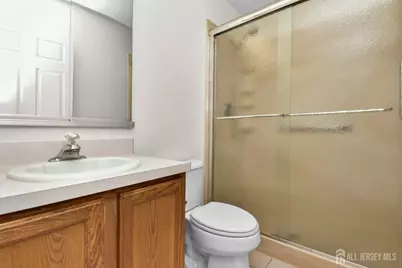 277 E Nighthawk Drive, Monroe Township, NJ 08831 - Photo 19