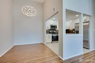 344 Danbury Ln, East Brunswick Township, NJ 08816 - Photo 9