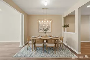 102 Forest Dr, Piscataway Township, NJ 08854 - Photo 5