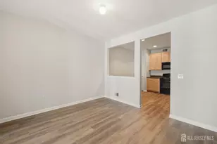 102 Forest Dr, Piscataway Township, NJ 08854 - Photo 7