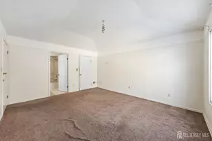 1036 Waterford Dr, Edison, NJ 08817 - Photo 9