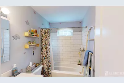 40 E Sherman Street, Monroe Township, NJ 08831 - Photo 19