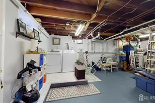 40 E Sherman St, Monroe Township, NJ 08831 - Photo 33