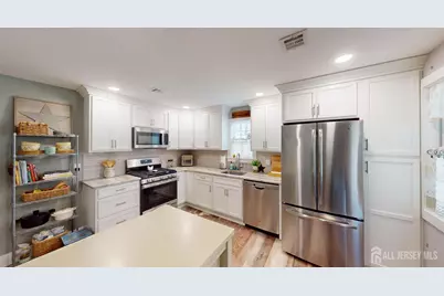 40 E Sherman Street, Monroe Township, NJ 08831 - Photo 3