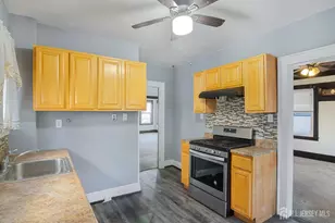 337 N Maple Ave N, East Orange, NJ 07017 - Photo 11