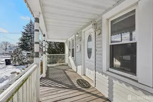 14 Fountain St, East Brunswick Township, NJ 08816 - Photo 5