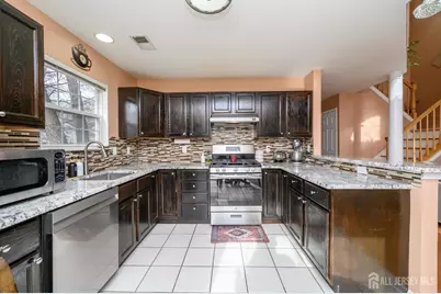 1 Cambridge Court, East Brunswick Township, NJ 08816 - Photo 11