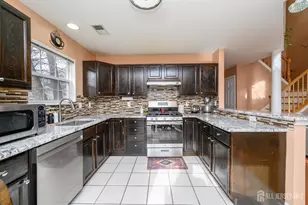 1 Cambridge Ct, East Brunswick Township, NJ 08816 - Photo 11