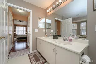 1 Cambridge Ct, East Brunswick Township, NJ 08816 - Photo 31