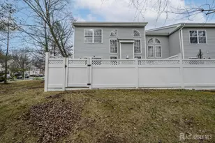 1 Cambridge Ct, East Brunswick Township, NJ 08816 - Photo 39