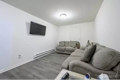 1 Cambridge Court, East Brunswick Township, NJ 08816 - Photo 33