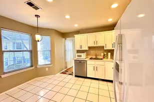 808 Cypress Ln, East Brunswick Township, NJ 08816 - Photo 7