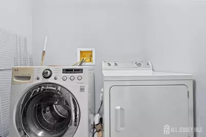 19 Covington Court, East Brunswick Township, NJ 08816 - Photo 17