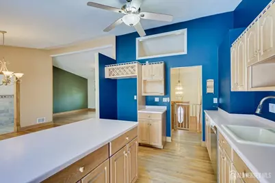 16 Peake Road, Edison, NJ 08837 - Photo 15