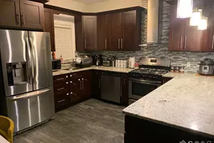 58 Christopher St, Carteret, NJ 07008 - Photo 7