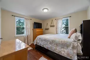 187 Newman St, Metuchen, NJ 08840 - Photo 7