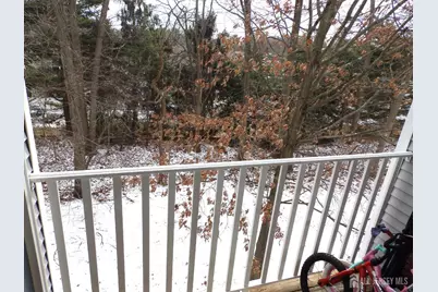 508 Cypress Lane, East Brunswick Township, NJ 08816 - Photo 5