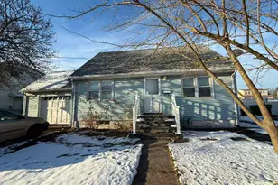 11 S Pelham Ave Ave, Edison, NJ 08817 - Photo 1