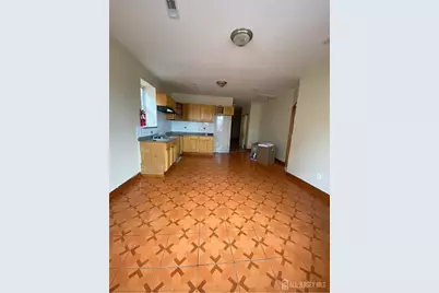 98 Catalpa Avenue #2, Perth Amboy, NJ 08861 - Photo 3