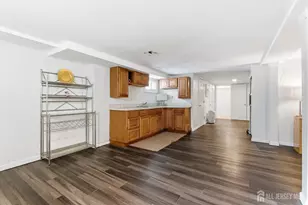 219 Plainfield Rd, Edison, NJ 08820 - Photo 29