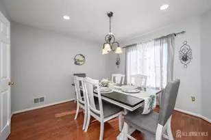 5 Cherrywood Dr, Piscataway Township, NJ 08854 - Photo 5