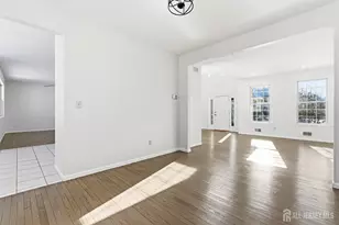 16 Rolling Brook Dr, Edison, NJ 08820 - Photo 17