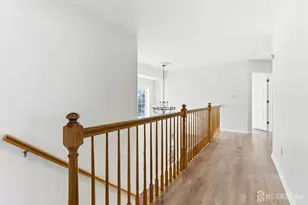 16 Rolling Brook Dr, Edison, NJ 08820 - Photo 19