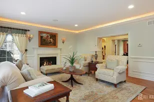 1 Hayduk Dr, Edison, NJ 08820 - Photo 11