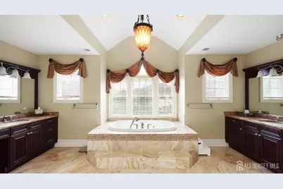 1 Hayduk Drive, Edison, NJ 08820 - Photo 27