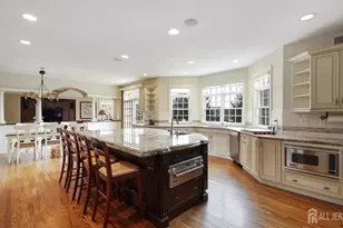 1 Hayduk Dr, Edison, NJ 08820 - Photo 17