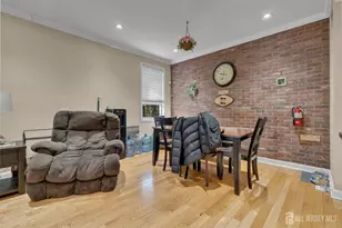 22 Franklin Pl, Morristown, NJ 07960 - Photo 11