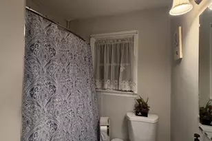 25 Simpson St, Hamilton Township, NJ 08619 - Photo 3