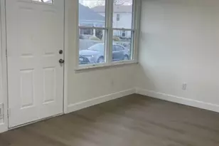 84 Seabreeze Way, Keansburg, NJ 07734 - Photo 1