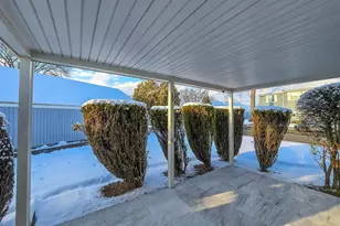 220C Manchester Ln, Monroe Township, NJ 08831 - Photo 29