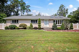 25 Maple St, Spotswood, NJ 08884 - Photo 1