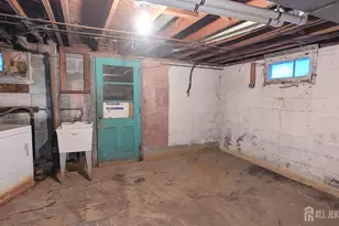 106 Athens Ave, South Amboy, NJ 08879 - Photo 21