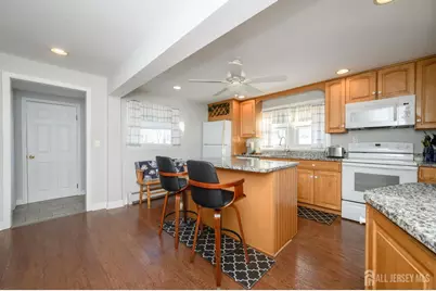 884 Old Bridge Turnpike, East Brunswick Township, NJ 08816 - Photo 9