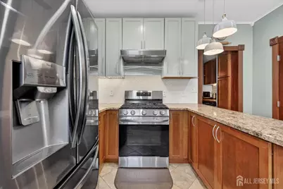 395 Raritan Street, South Amboy, NJ 08879 - Photo 9