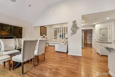 42 Colburn Road, East Brunswick Township, NJ 08816 - Photo 21